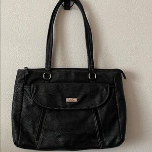 MultiSac Elegant Black Leather Shoulder Bag